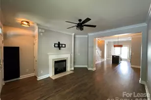448 Hurston Circle, Charlotte, NC 28208 - Photo 2