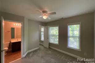 448 Hurston Circle, Charlotte, NC 28208 - Photo 10