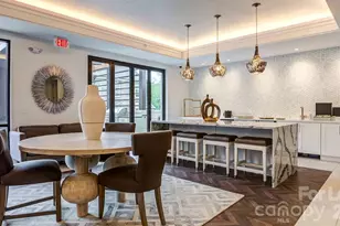 2426 Vail Ave, Charlotte, NC 28207 - Photo 4