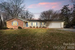 6200 Starlight Dr, Concord, NC 28027 - Photo 1