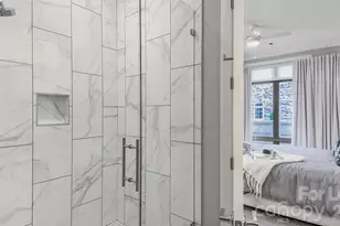 2426 Vail Ave, Charlotte, NC 28207 - Photo 20