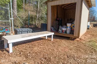 153 Lake Rd, Rockingham, NC 28379 - Photo 14