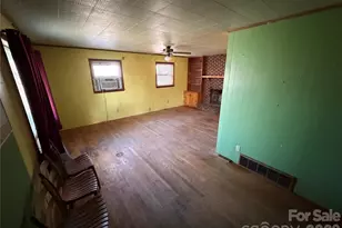 89 Whippoorwill Rd, Brevard, NC 28712 - Photo 10