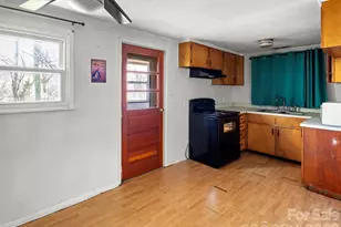 45 Gash Farm Rd, Asheville, NC 28805 - Photo 6