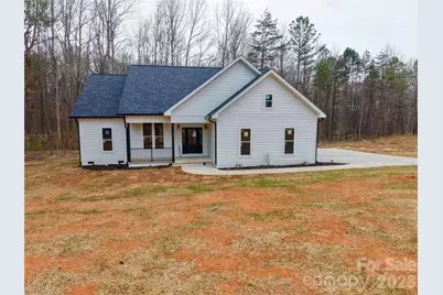 487 S 8th Avenue, Maiden, NC 28650 - Photo 2