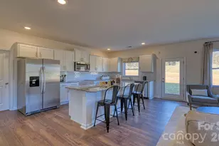 73 Ridgehaven Dr, Waynesville, NC 28786 - Photo 6