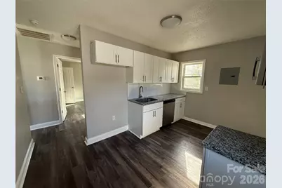 2439 Carmine Street, Charlotte, NC 28206 - Photo 12