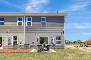 1103 Overbrook Pl, Wingate, NC 28174 - Photo 2