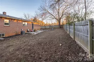 2276 Shady Grove Rd, Connelly Springs, NC 28612 - Photo 20