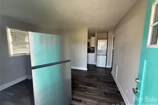 2213 Alma Ct, Charlotte, NC 28206 - Photo 6