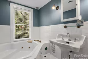 67 Cherokee Rd, Asheville, NC 28801 - Photo 20