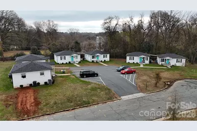 2225 Alma Court, Charlotte, NC 28206 - Photo 2