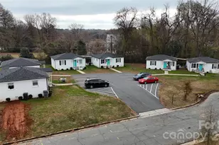 2225 Alma Ct, Charlotte, NC 28206 - Photo 2