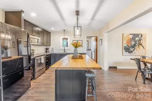 96 Oak Hill Rd, Candler, NC 28715 - Photo 8