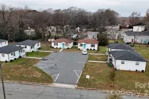 2232 Alma Ct, Charlotte, NC 28206 - Photo 2