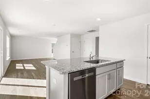 88 Creekwalk Ln, Waynesville, NC 28785 - Photo 6