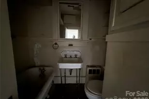 24 Dysart St, Asheville, NC 28806 - Photo 14