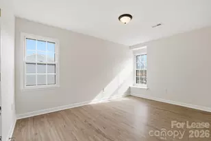 7224 Hackberry Ln, Charlotte, NC 28226 - Photo 18