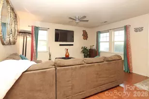 505 Campus St, Charlotte, NC 28216 - Photo 6