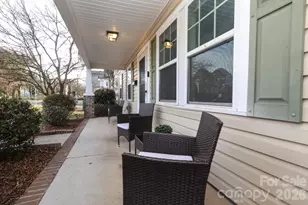 505 Campus St, Charlotte, NC 28216 - Photo 4