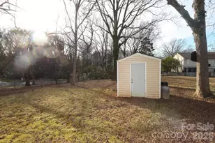 505 Campus St, Charlotte, NC 28216 - Photo 24