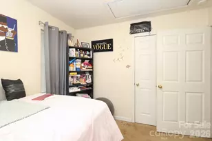 505 Campus St, Charlotte, NC 28216 - Photo 18