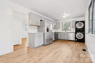 2701 Sonora Ln, Charlotte, NC 28208 - Photo 16