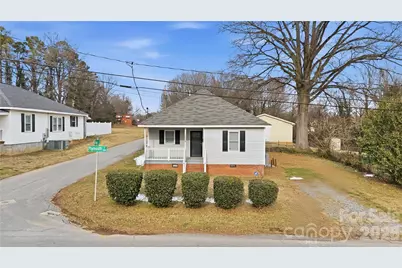 1004 Plymouth Street, Gastonia, NC 28054 - Photo 2