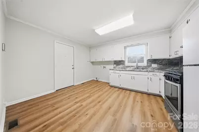 1004 Plymouth Street, Gastonia, NC 28054 - Photo 8