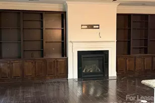 13106 Hazelbrook Ln, Cornelius, NC 28031 - Photo 2