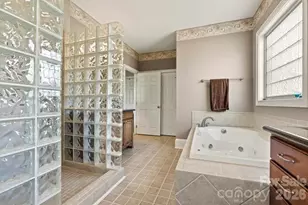 6124 Plantation Pointe Dr, Granite Falls, NC 28630 - Photo 26