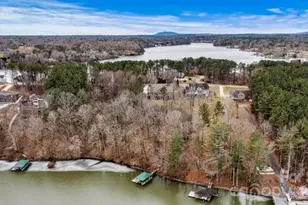 6124 Plantation Pointe Dr, Granite Falls, NC 28630 - Photo 46