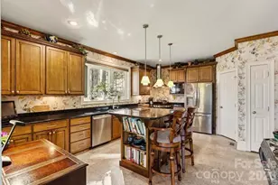 6124 Plantation Pointe Dr, Granite Falls, NC 28630 - Photo 14