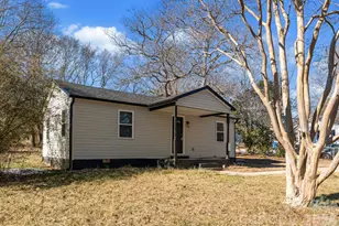 915 2nd St, Kings Mountain, NC 28086 - Photo 2