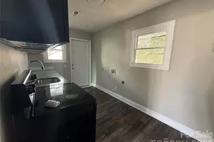 2479 Julia Ave, Charlotte, NC 28206 - Photo 16