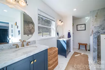 39 N Pershing Road, Asheville, NC 28805 - Photo 16