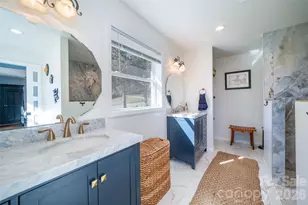 39 N Pershing Rd, Asheville, NC 28805 - Photo 16