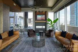 500 W Trade St, Charlotte, NC 28202 - Photo 4