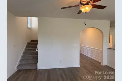 10931 Chastain Parc Drive, Charlotte, NC 28216 - Photo 6