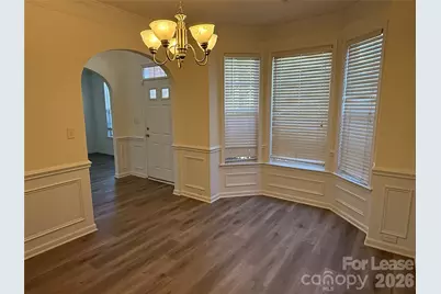 10931 Chastain Parc Drive, Charlotte, NC 28216 - Photo 4