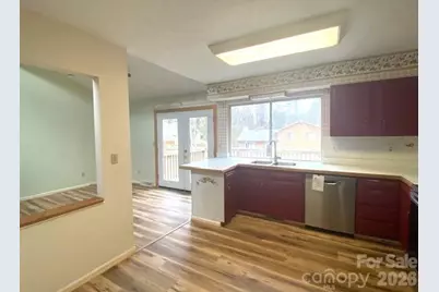 15 Golden Oaks Lane, Fletcher, NC 28732 - Photo 6