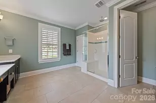 2404 Island Lake Dr, Charlotte, NC 28214 - Photo 18