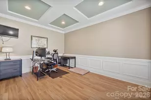 2404 Island Lake Dr, Charlotte, NC 28214 - Photo 20