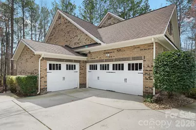 2404 Island Lake Drive, Charlotte, NC 28214 - Photo 4