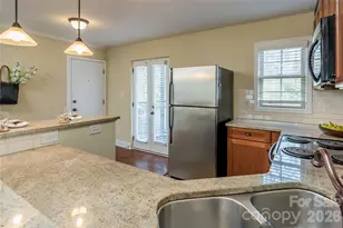 4911 Park Rd, Charlotte, NC 28209 - Photo 8