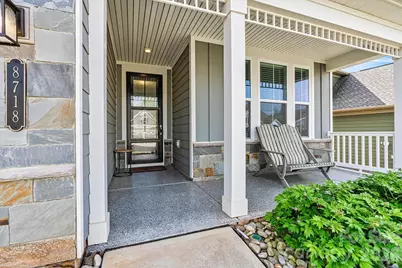 8718 Festival Way, Charlotte, NC 28215 - Photo 6