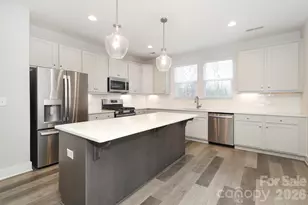 2245 Electric Ln, Charlotte, NC 28205 - Photo 6