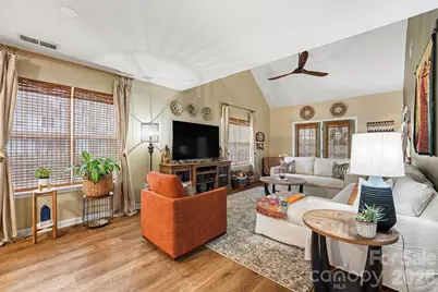 8331 Christmas Court #5401, Charlotte, NC 28216 - Photo 10