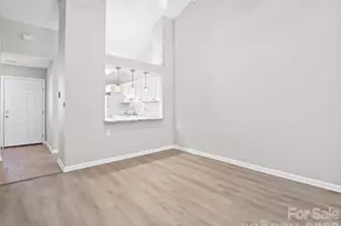 102 Llama Wy, Black Mountain, NC 28711 - Photo 8