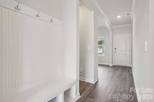 2484 Maxton Dr, Salisbury, NC 28144 - Photo 2